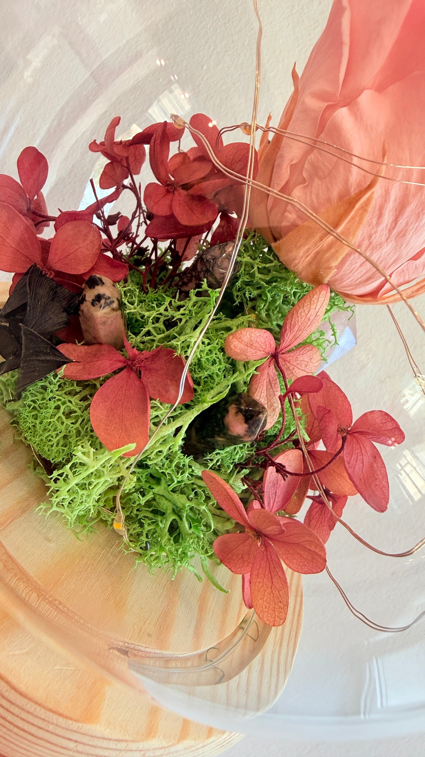 Cloche florale – Rhodonite & Quartz rose