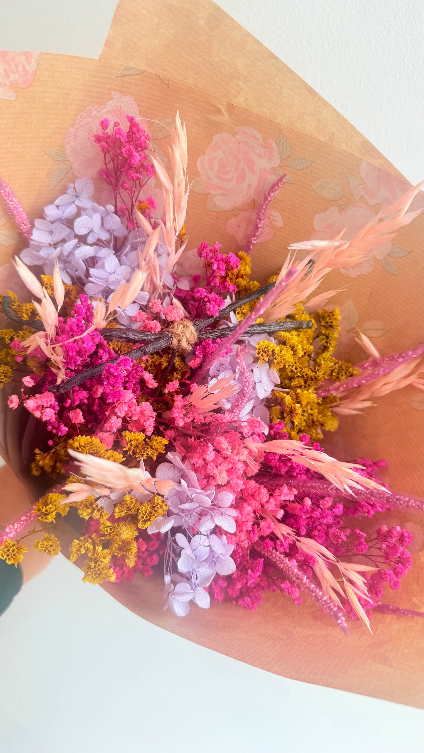 Bouquet Signature Vanillanne fleurs séchées rose, lilas et jaune
