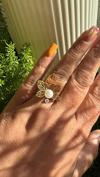 Bague fleur strass et perle