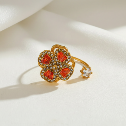 Bague antistress rotative trèfle