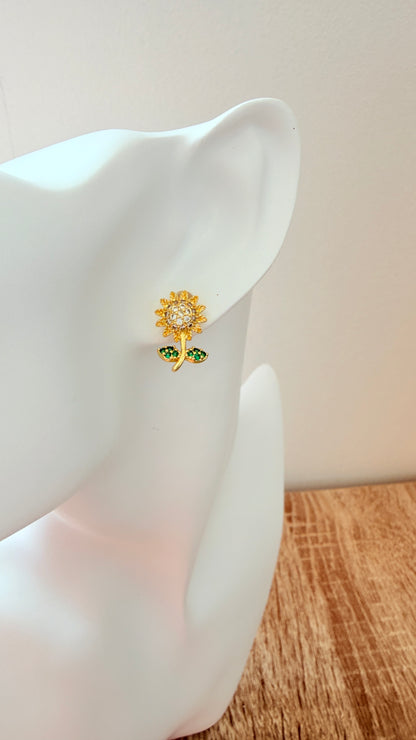 Boucles d’oreilles Marguerite ￼strass