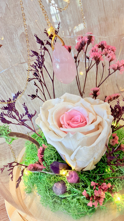 Cloche florale lumineuse – Quartz rose & Améthyste