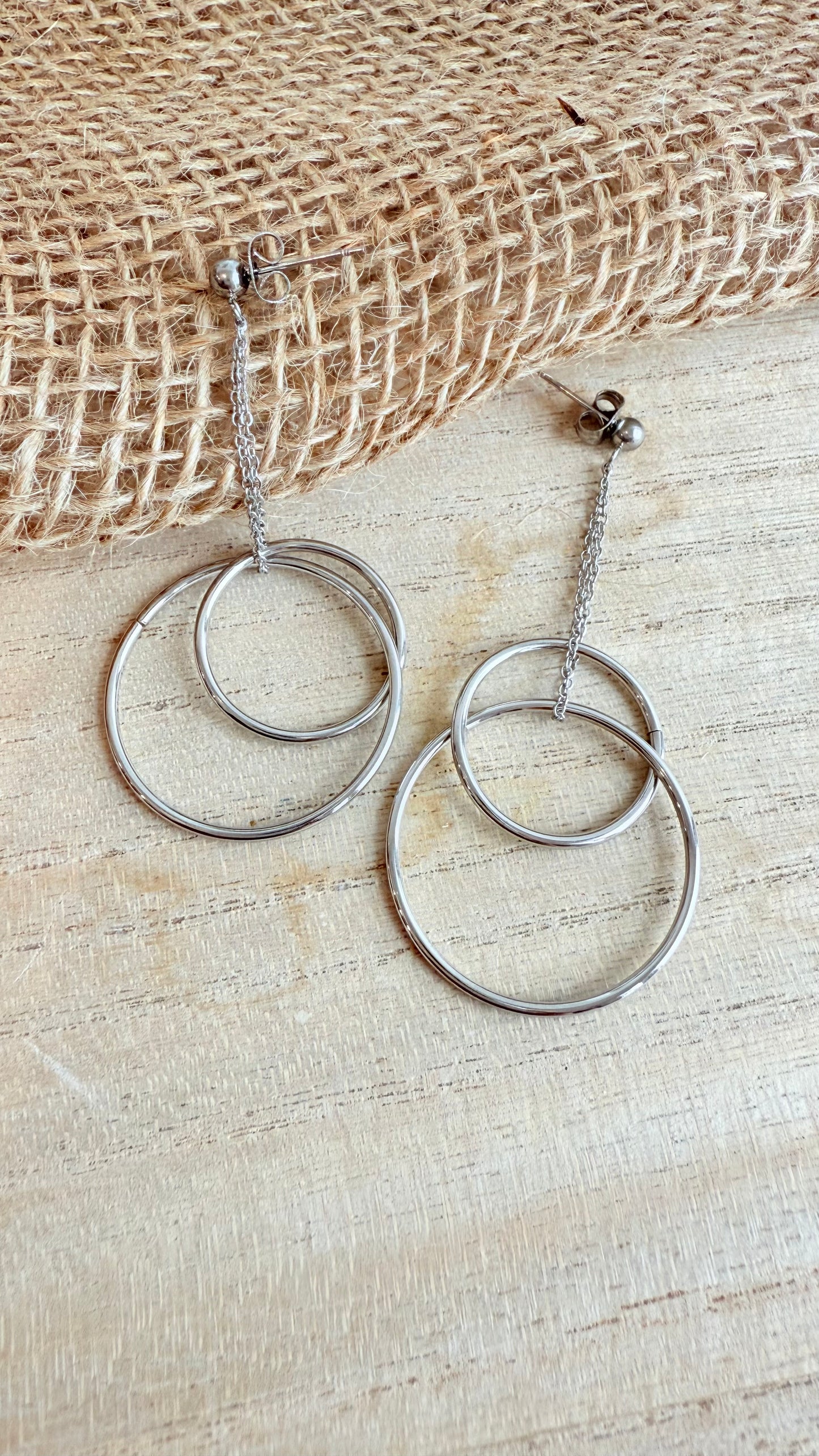 Boucles d'oreilles pendantes argentées