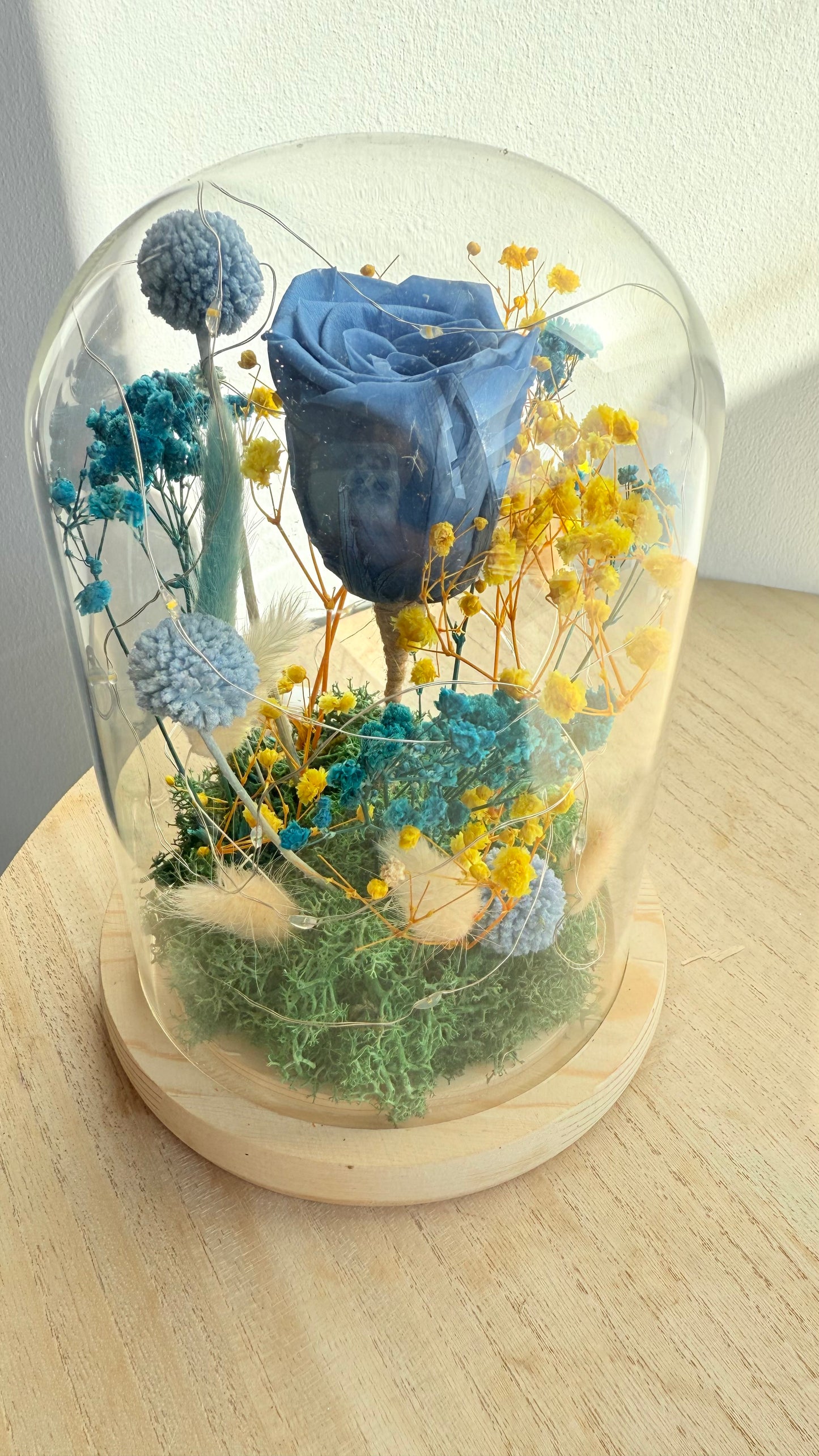 Cloche lumineuse Rose éternelle bleue