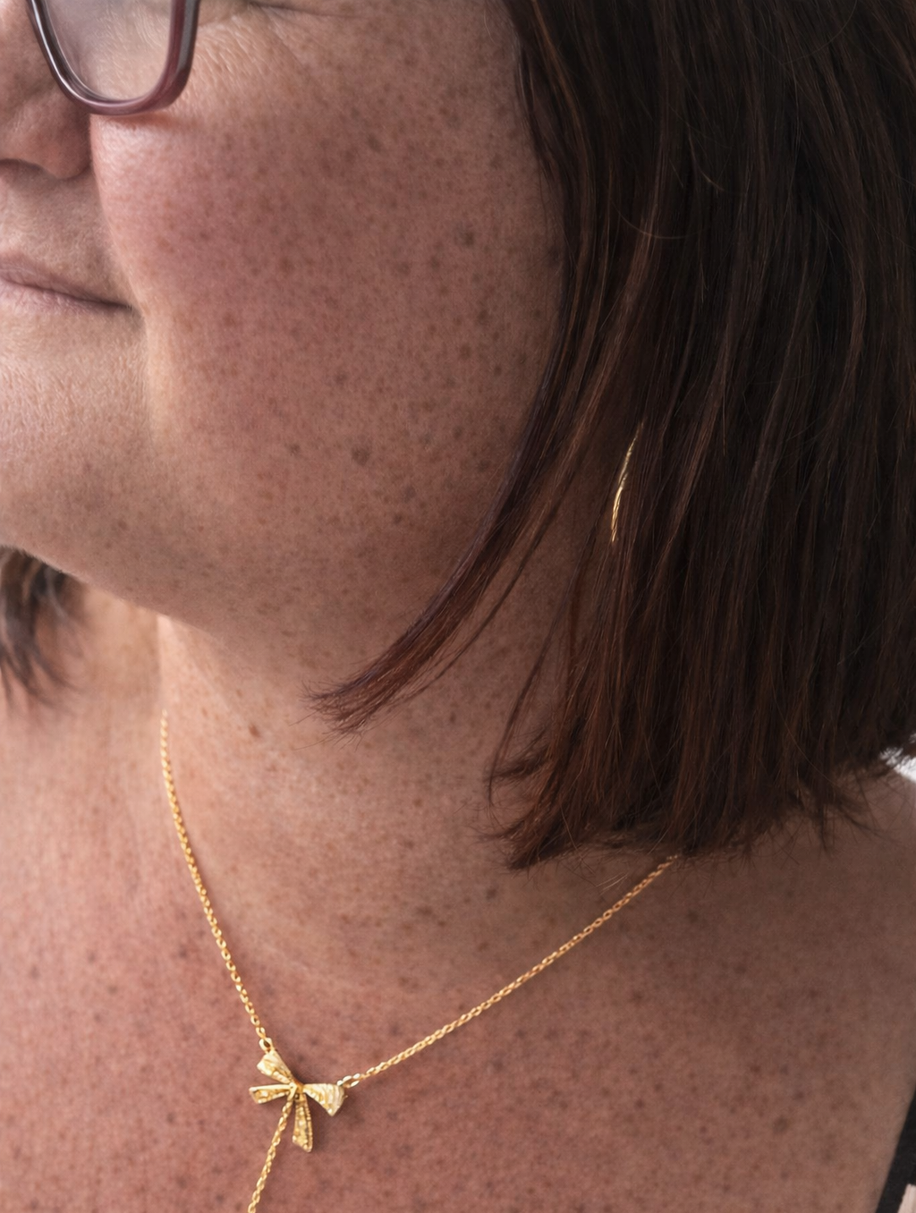 Collier nœud & strass