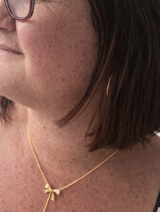 Collier nœud & strass