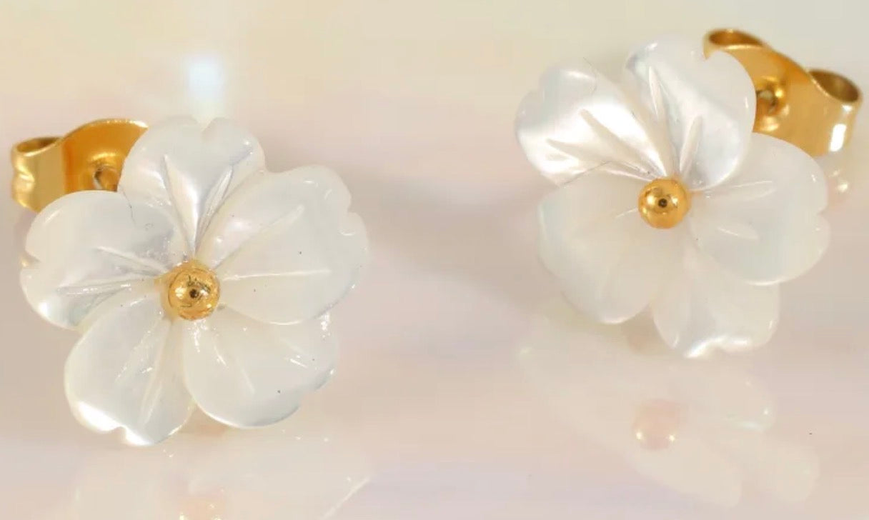 Parure fleurs blanches