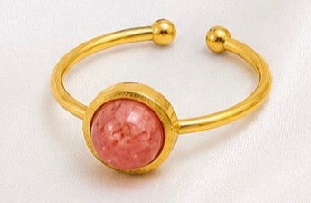 Bague ajustable dorée en pierre naturelle