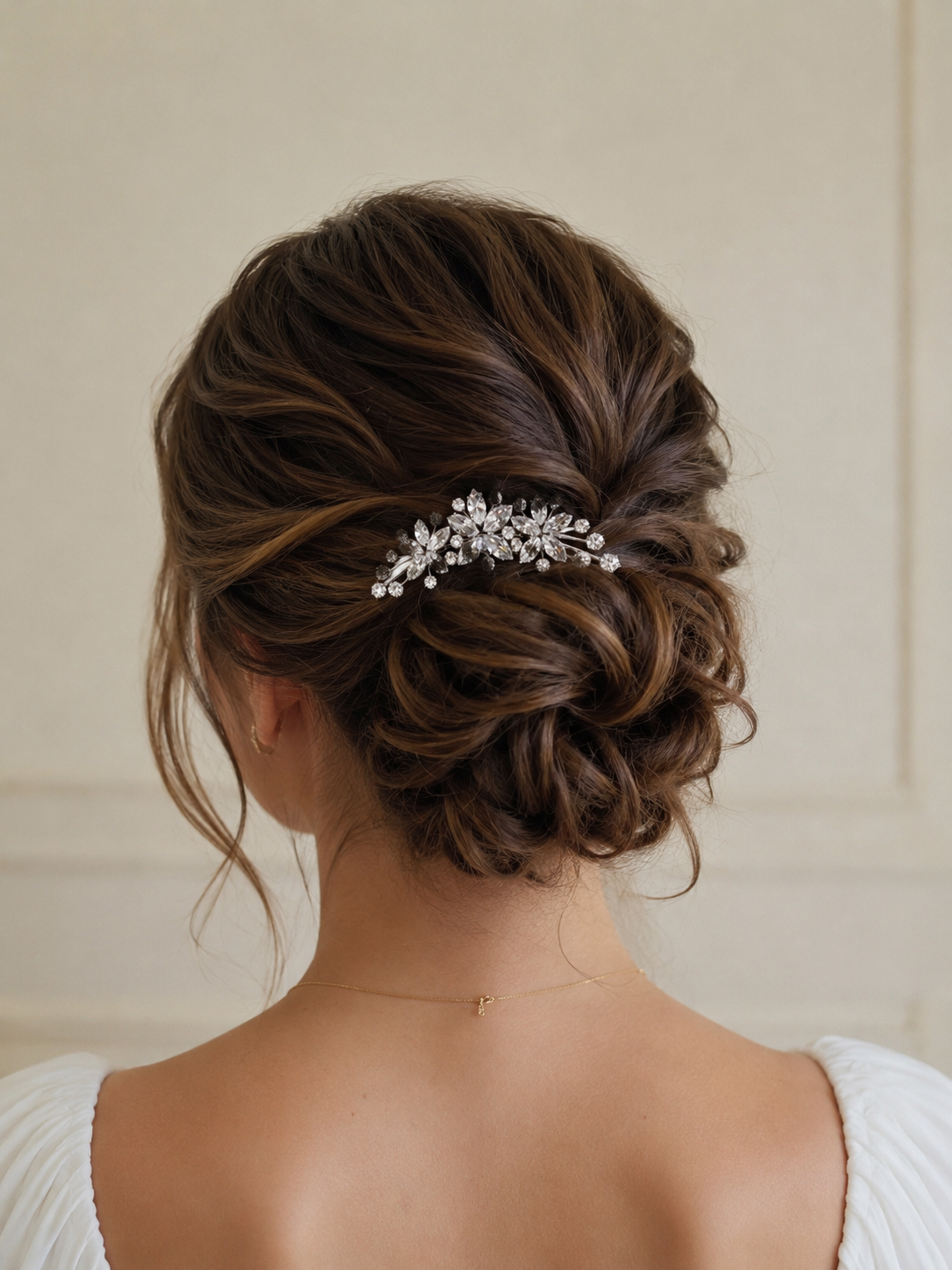 Peigne à cheveux argenté fleuri