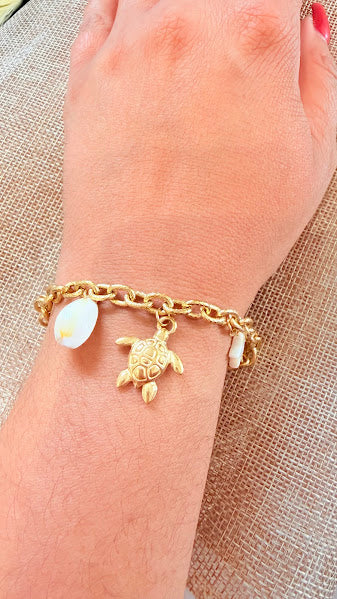 Bracelet breloque doré tortue