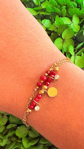 Bracelet double chaîne perles rouges et acier inoxydable doré